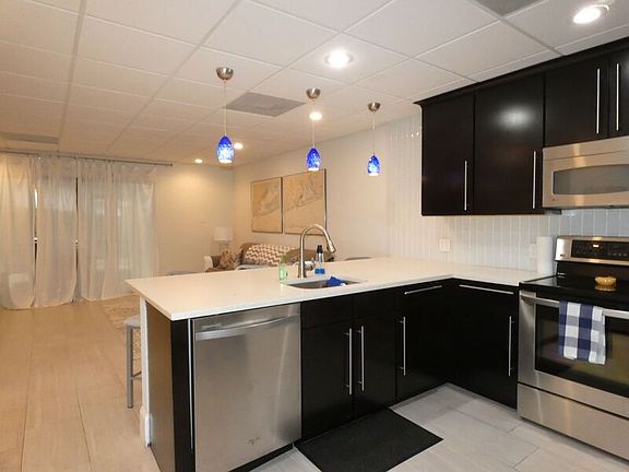 5th image of 201 Pensacola Beach Rd APT D21