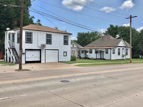 2nd image of 700-702 N 4th St