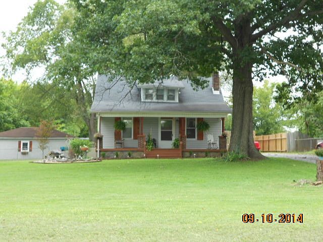 1st image of 511 Maplewood Ln