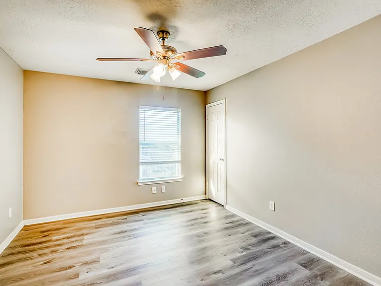 6206 Lovage Ave — Photo 12