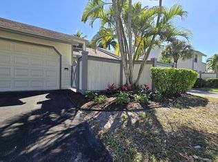 13388 Bedford Mews Ct, Wellington, FL 33414