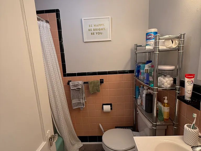 175 Harvard St #12A — Photo 4