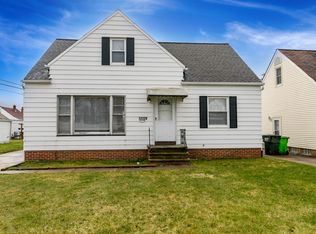 12328 Grannis Rd, Garfield Heights, OH 44125
