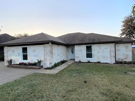 4th image of 3937 Country Meadows Cir