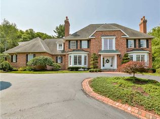 75 Ridgebury Rd, Avon, CT 06001