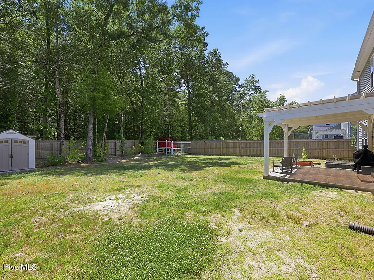 119 Station Yard Rd — Photo 35