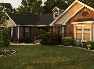 141 Glenallen Dr, Saint Peters, MO