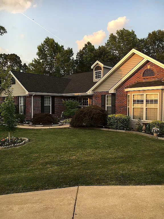 141 Glenallen Dr photo 1