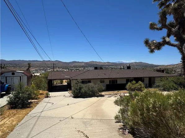 57523 Redondo St, Yucca Valley, CA 92284