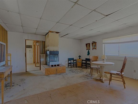 2nd image of 80422 Baseline Rd