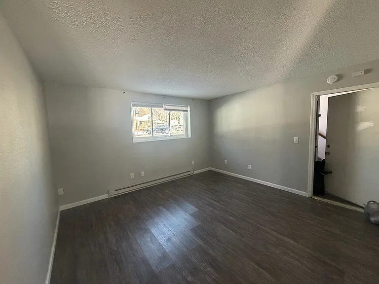 1407 Bridge Ave #2 — Photo 2