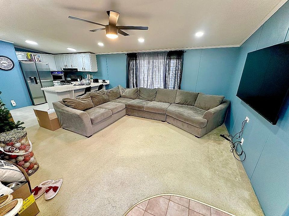 2nd image of 42 Mobile Ln