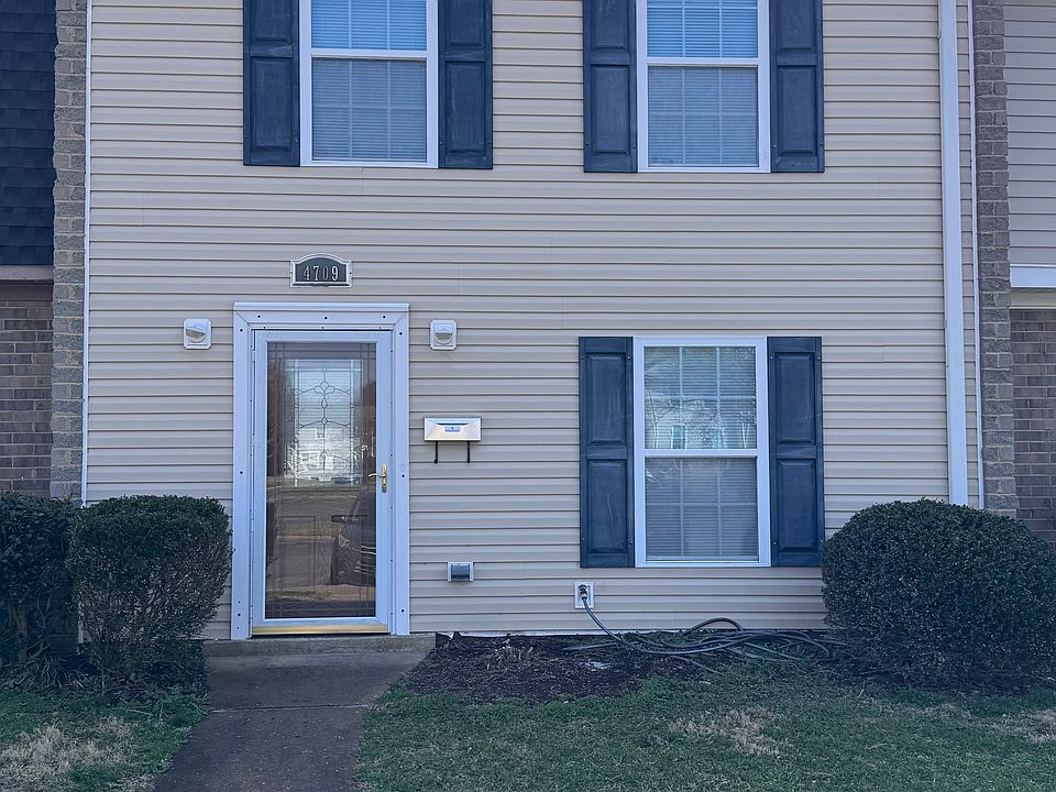 Front of townhouse