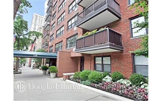 Sold by Douglas Elliman | media 8