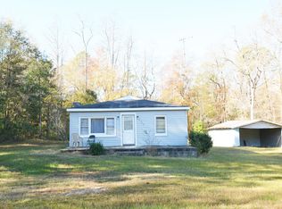 4240 Carthage Rd, West End, NC 27376