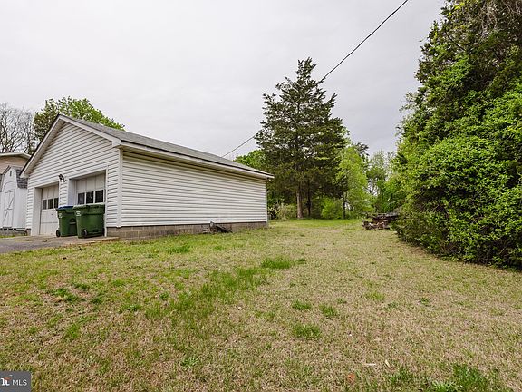 5th image of 532 Garrisonville Rd