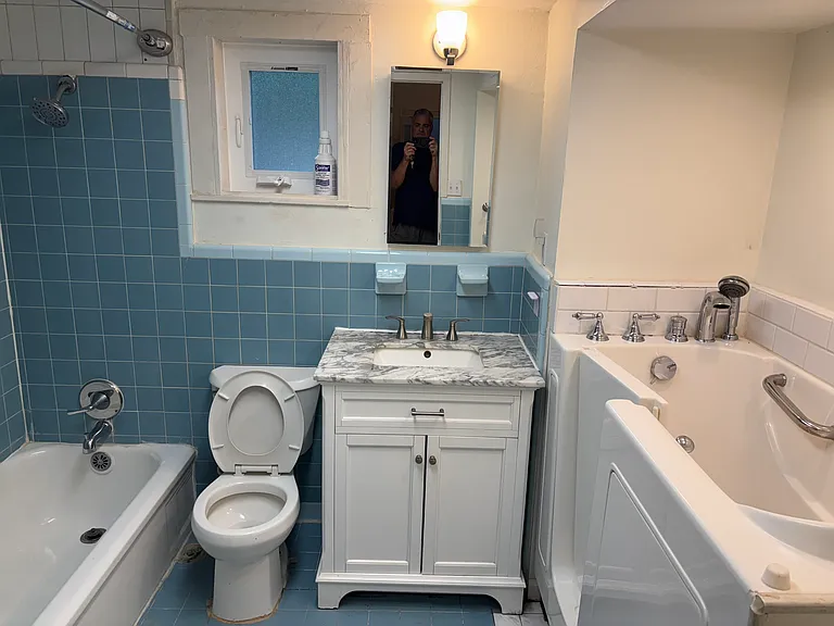 437 W Magnolia Ave #1 — Photo 3