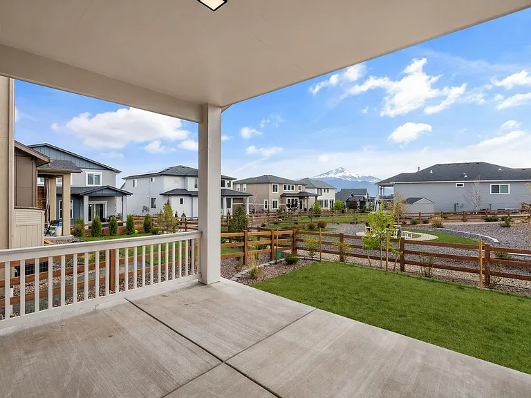 9304 Bugaboo Dr — Photo 40