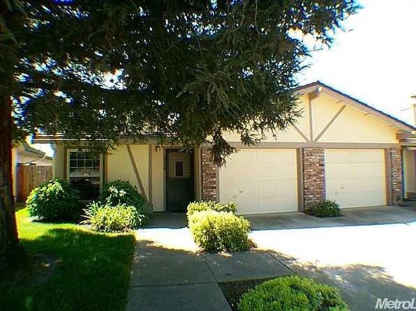 2344 Bridlewood Dr, Rancho Cordova, CA 95670