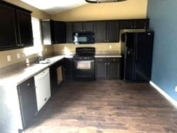 5th image of 107 Ridgecrest Way