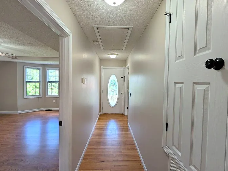358 Henson Ln — Photo 6