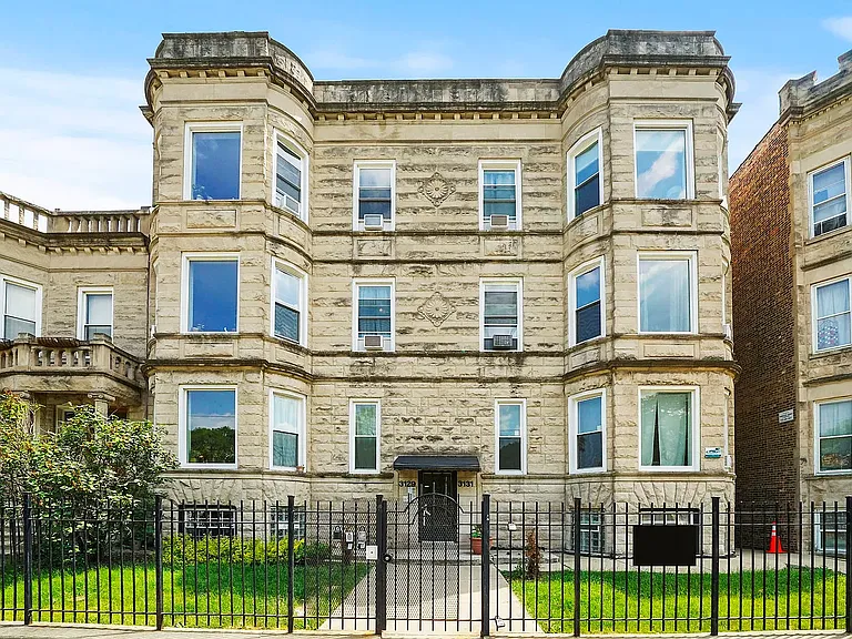 3131 W Augusta Blvd #G — Photo 1