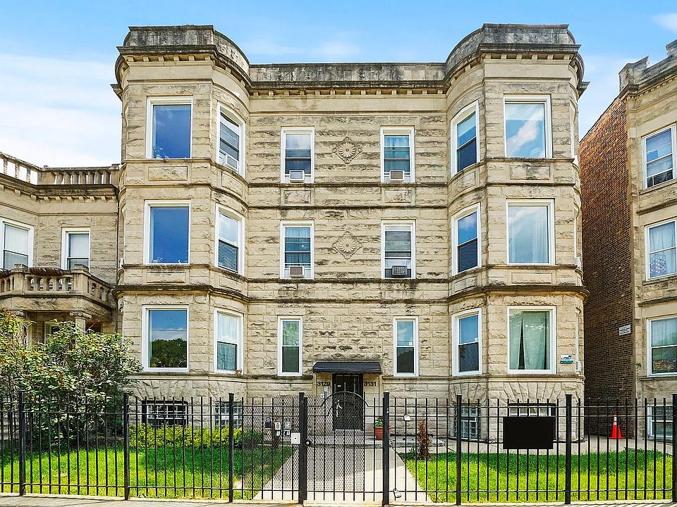 1st image of 3131 W Augusta Blvd #G