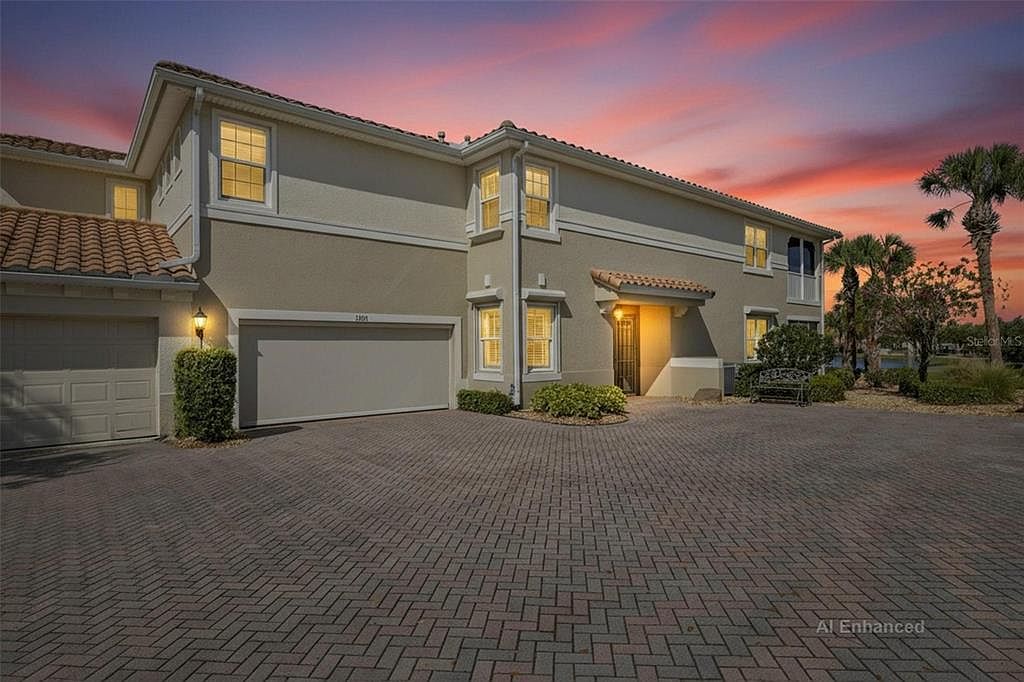 1351 Emerald Dunes Dr #1351