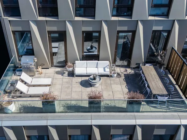 242 Broome Street 6C image 1 of 14