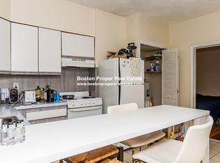 51 Anderson St #407, Boston, MA 02114