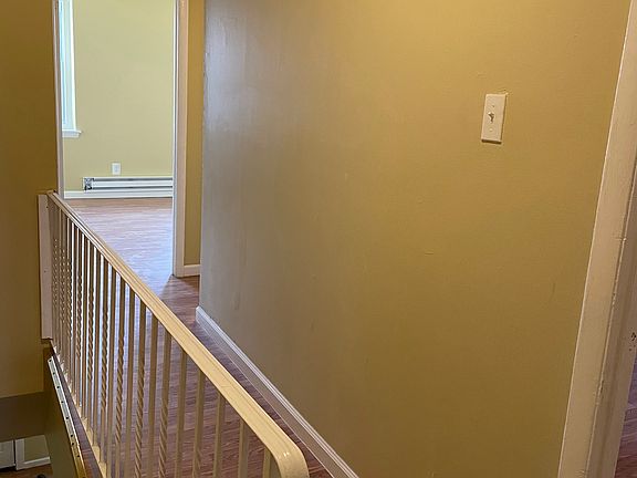 3rd image of 4833 Parrish St