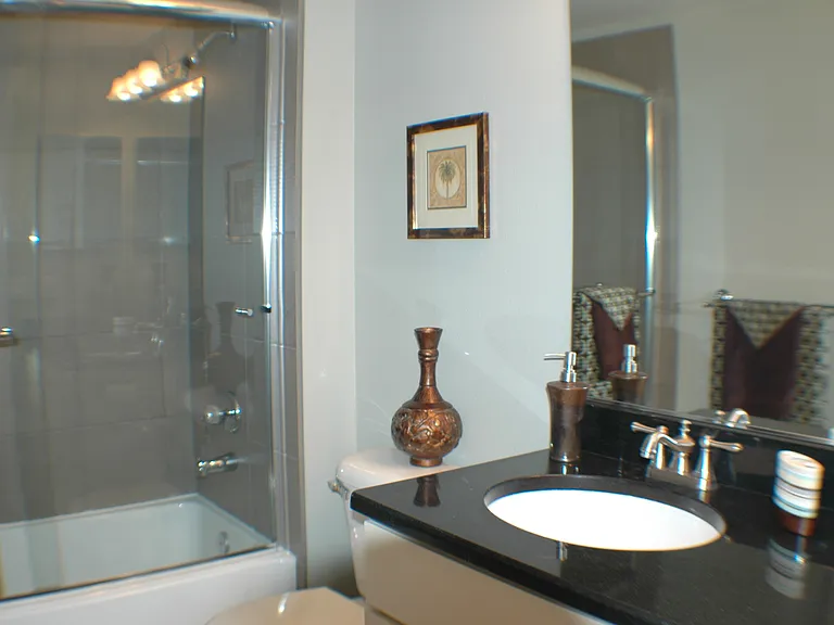 2128 SW Holden St #D-109 — Photo 14