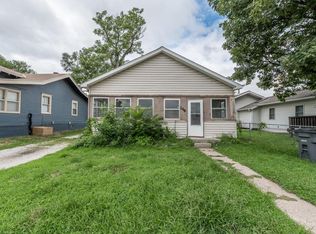 146 N 39th St, Council Bluffs, IA 51501
