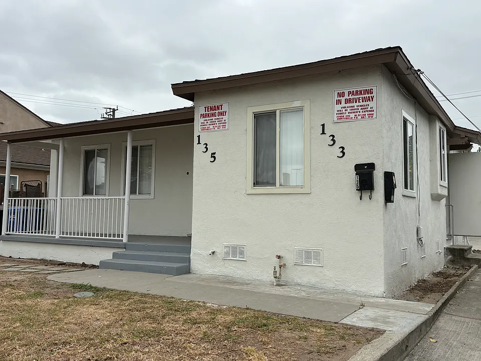 135 S 19th St
