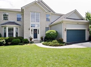 305 Hampton Ct, Lake Villa, IL 60046
