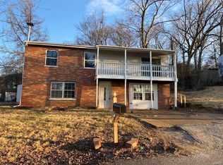 7 Chism Trl, Fenton, MO 63026