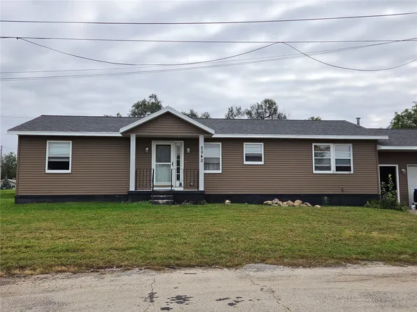 2040 Riverview St SE, Cedar Rapids, IA 52403