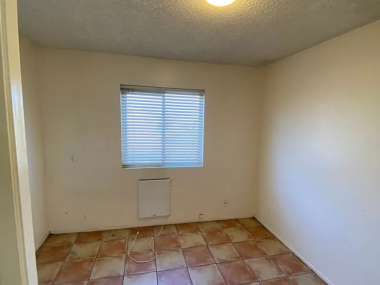 6741 Del Playa Dr — Photo 21