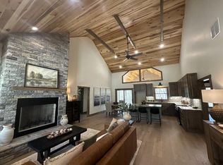 57 Fairview Trl, Morganton, GA 30560