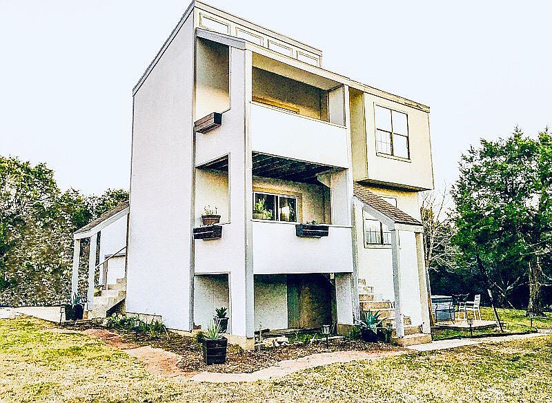 1st image of 15969 Charlya Dr