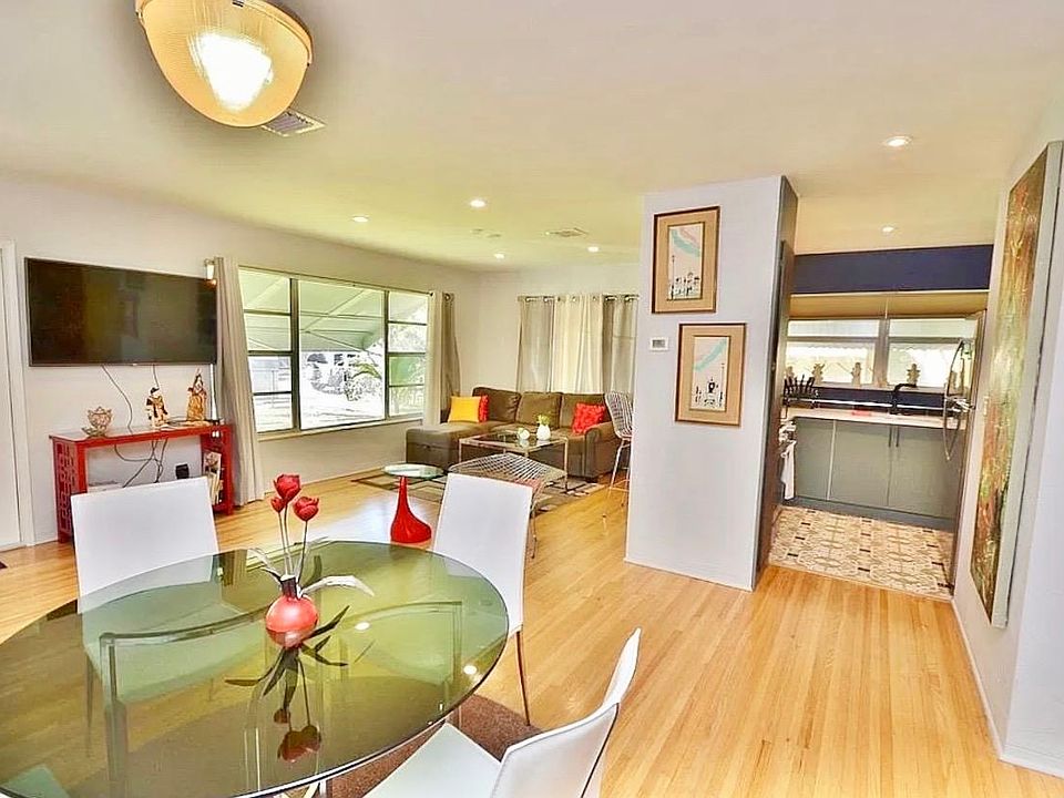 1st image of 517 Sth 19 Ave