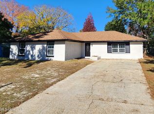 2303 W Birch Dr, Gulfport, MS 39503