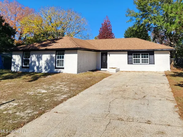 2303 W Birch Dr, Gulfport, MS 39503
