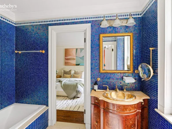 173 Riverside Drive image 16 of 22