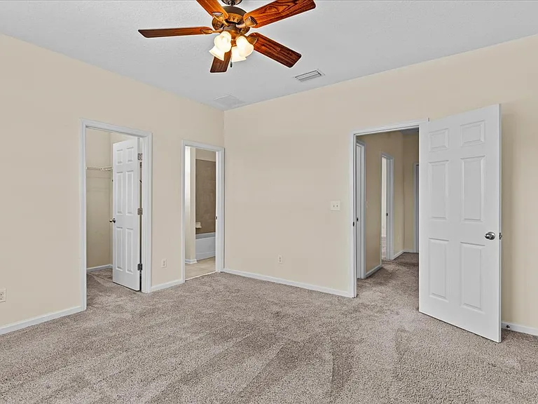 1201 E Redrock Ridge Ave — Photo 65