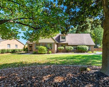 7511 E Parkside Dr, Youngstown, OH, 44512