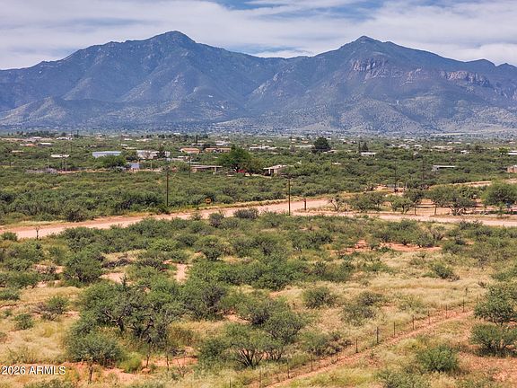 5th image of 4 Acres S La Donna Lane #423