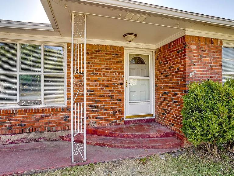3112 Willow Park St — Photo 4