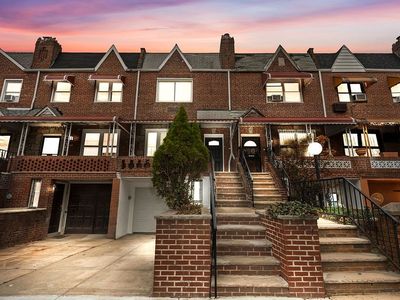 406 E 58th St, Brooklyn, NY, 11203