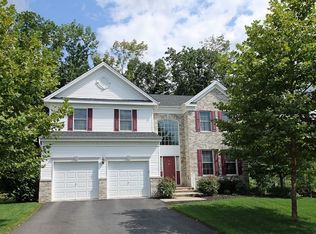 30 Helms Mill Rd, Hackettstown, NJ 07840